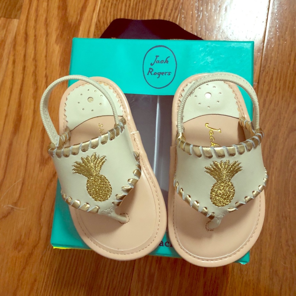 Brand new Jack Roger Baby Size 4